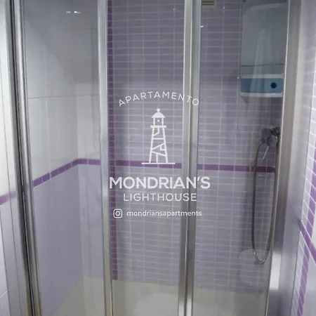 Mondrian's Lighthouse