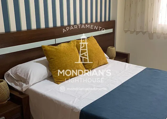 Mondrian's Lighthouse Apartamento